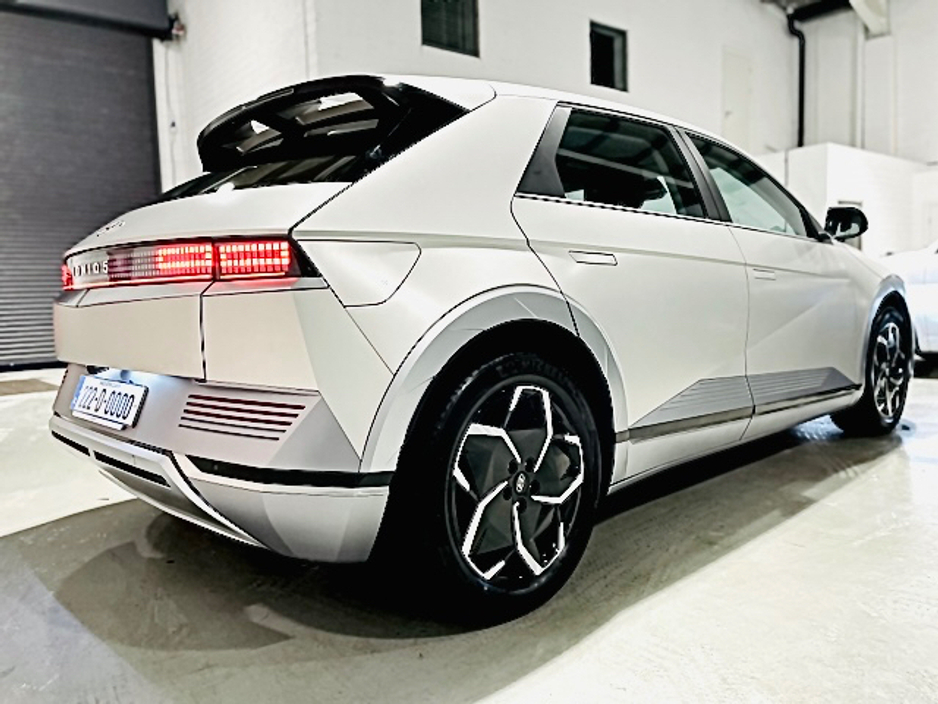 2022 Hyundai Ioniq 5 - image 7