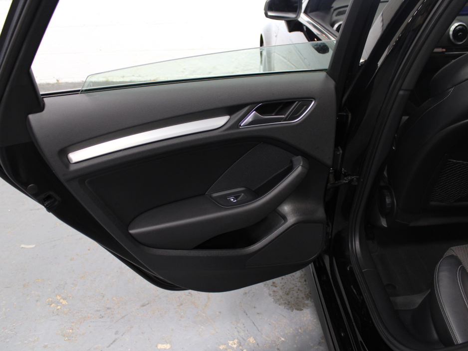 2018 Audi A3 - image 29