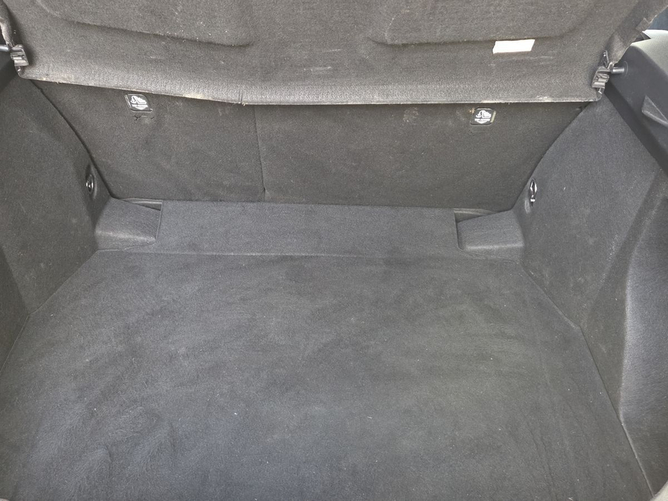 2020 Toyota C-HR - image 11