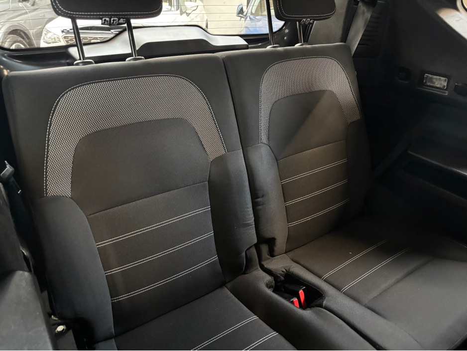 2022 Dacia Jogger - image 6