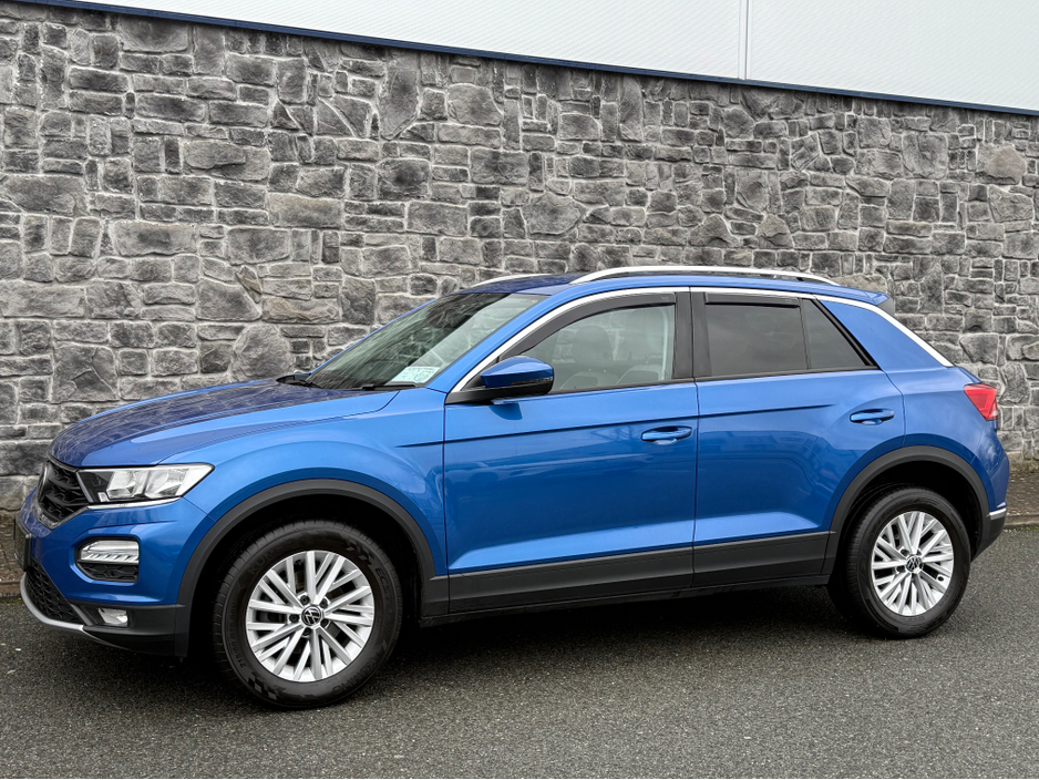 2022 Volkswagen T-Roc DESIGN 1.0 TSI 110HP 5DR €23,950