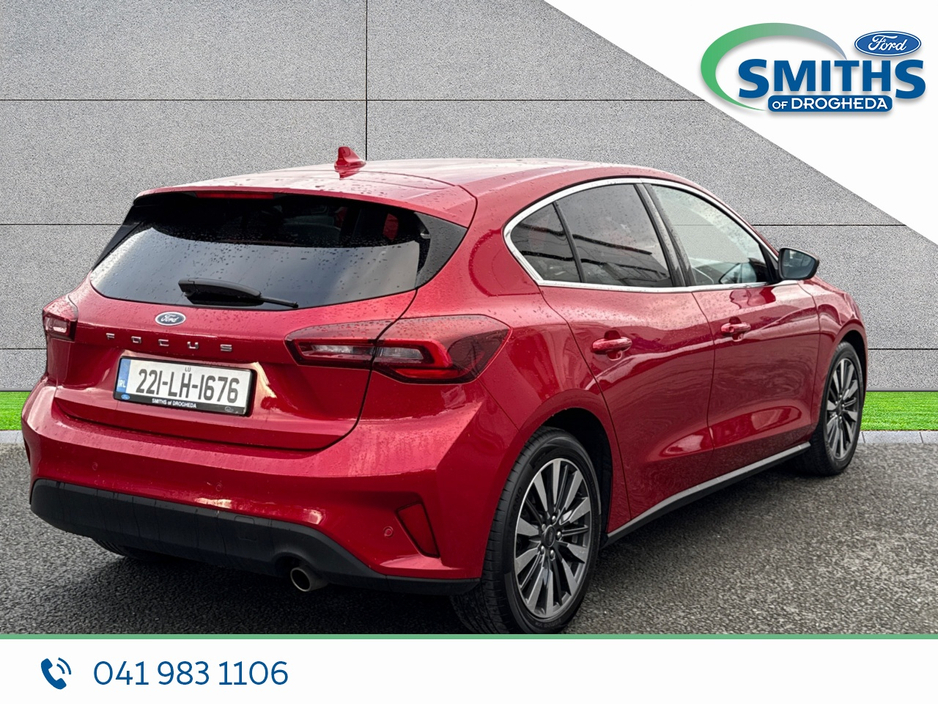 2022 Ford Focus - image 3