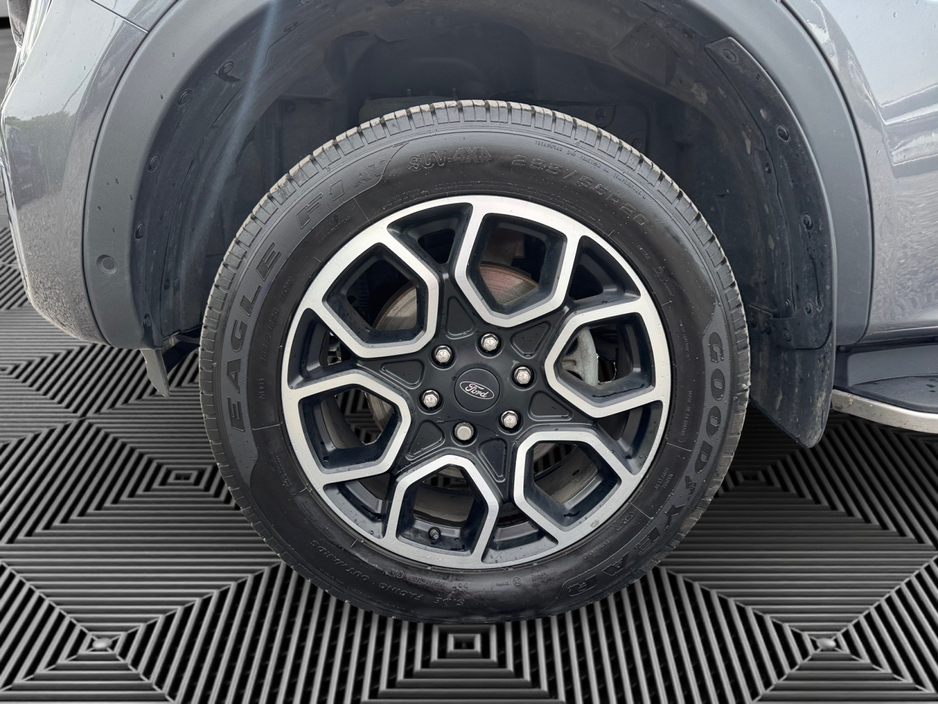 2023 Ford Ranger - image 9