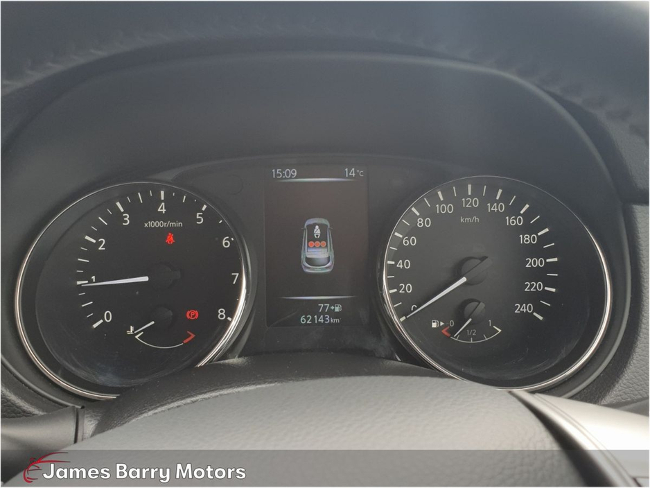 2015 Nissan Qashqai - image 11