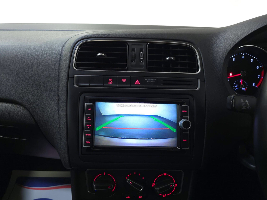 2015 Volkswagen Polo  €10,950