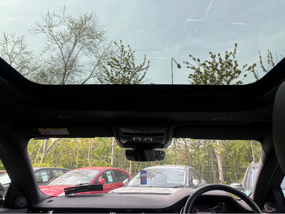 2022 Land Rover Range Rover Evoque - image 20