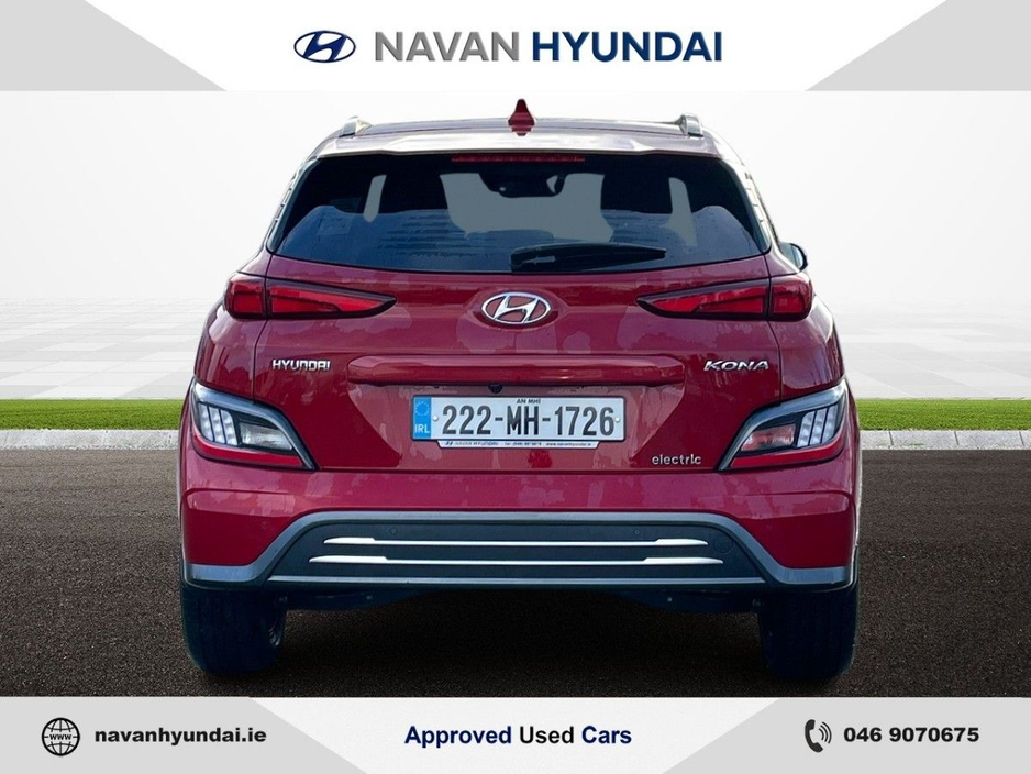 2022 Hyundai Kona EV Premium 64 kWh €21,850