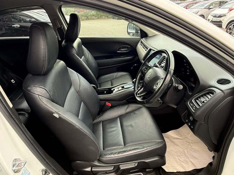 2015 Honda Vezel  €14,890