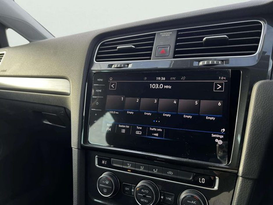 2019 Volkswagen Golf 2.0 TDI Automatic €23,995