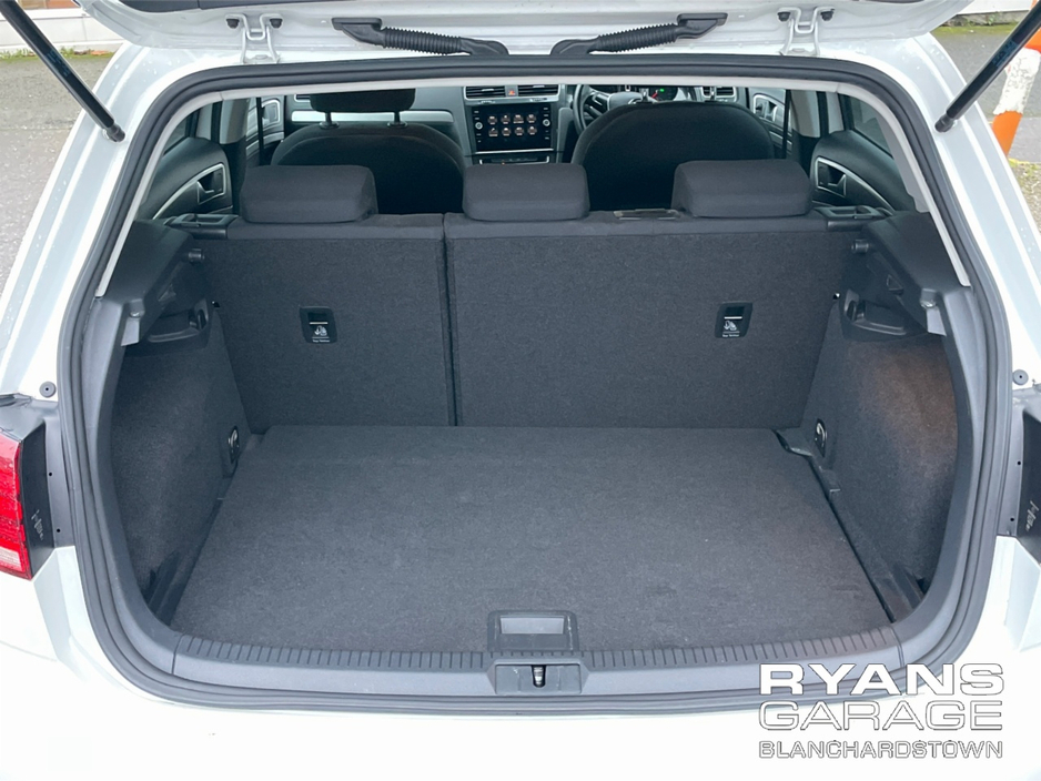 2017 Volkswagen Golf **DEPOSIT PAID** 1.2 TSI AUTO 5DR €15,500