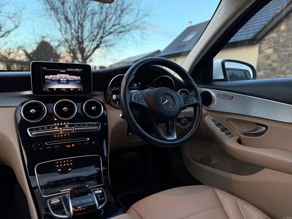 2015 Mercedes-Benz C Class Mercedes-Benz C-Class 2015 Auto 1.6 Petrol €16,950