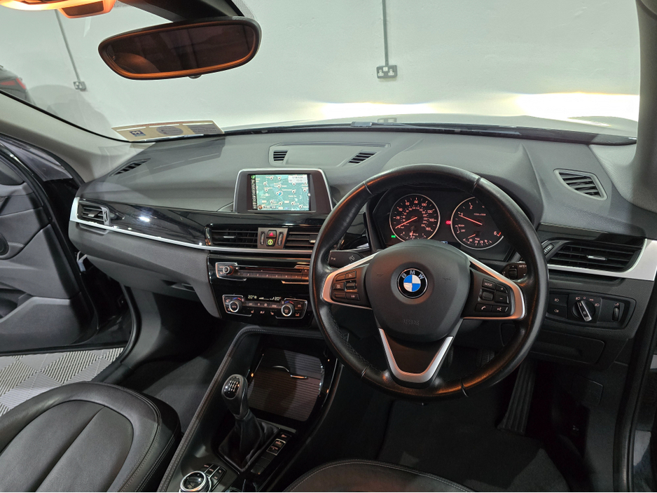 2017 BMW X1 - image 6
