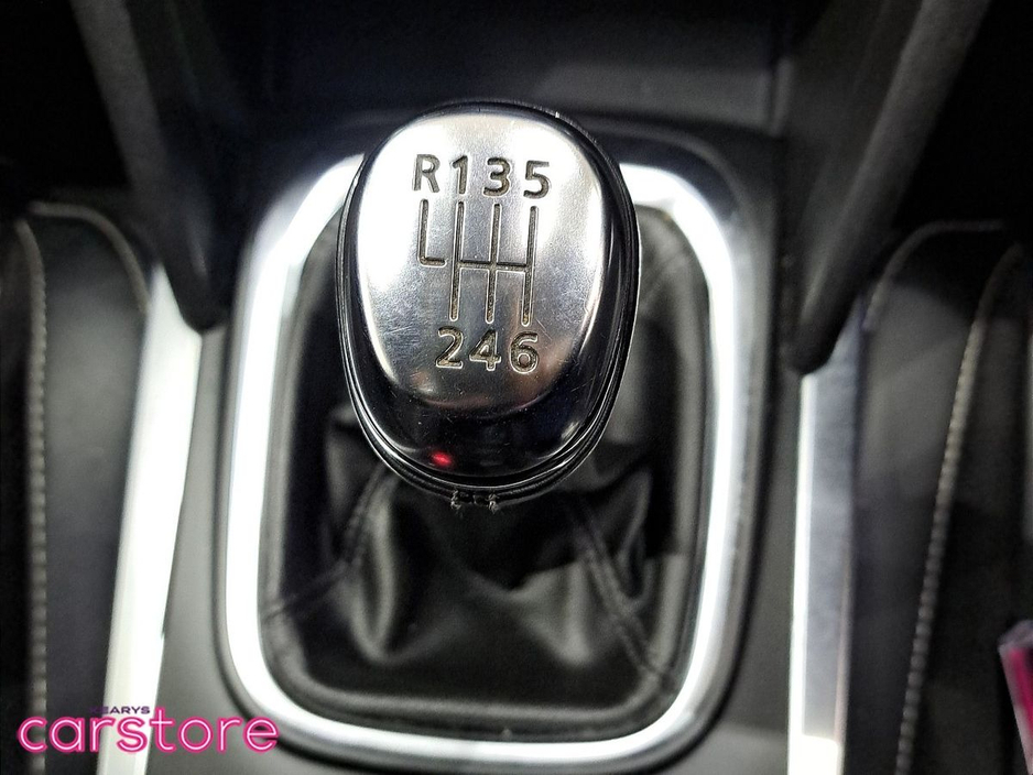 2018 Renault Megane - image 16