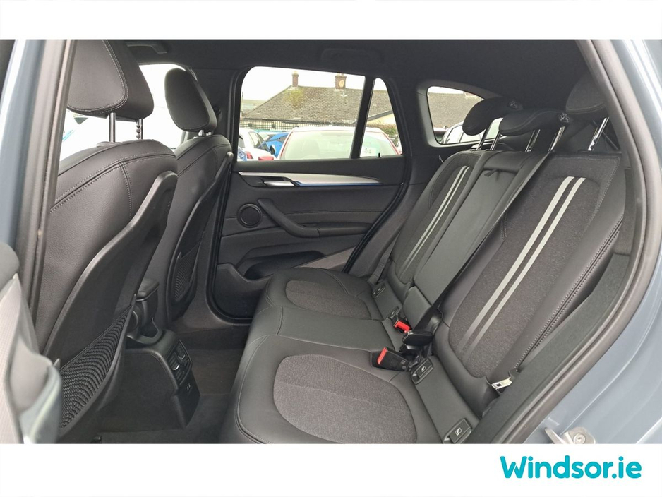 2022 BMW X1 - image 8