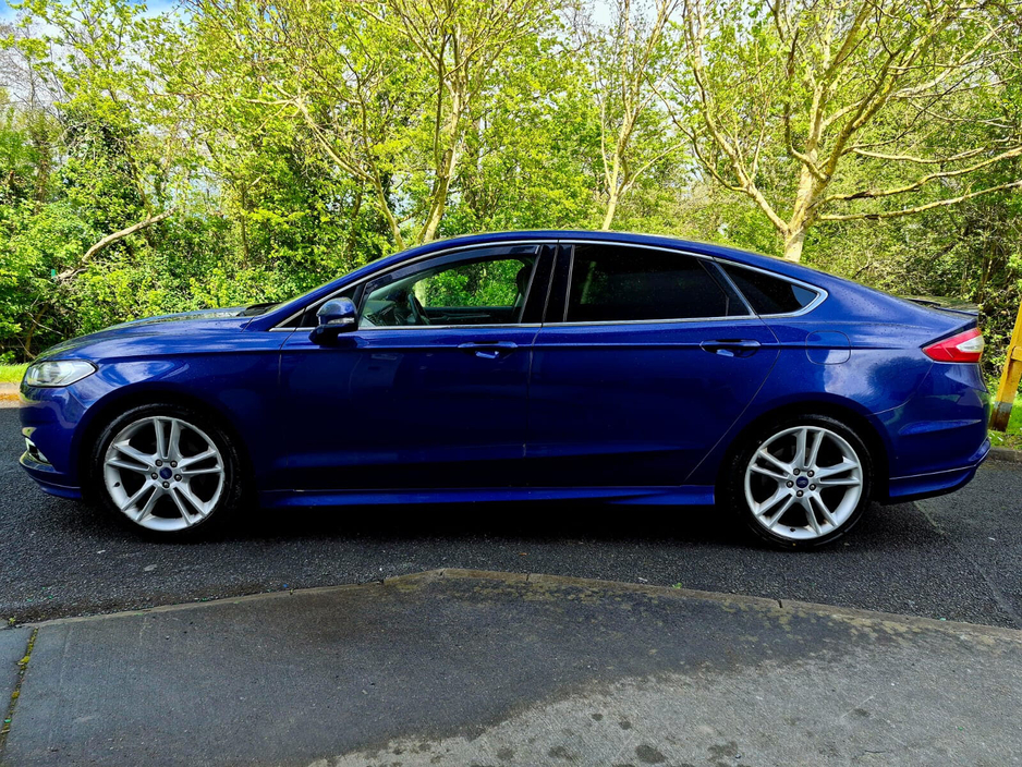 2016 Ford Mondeo - image 10