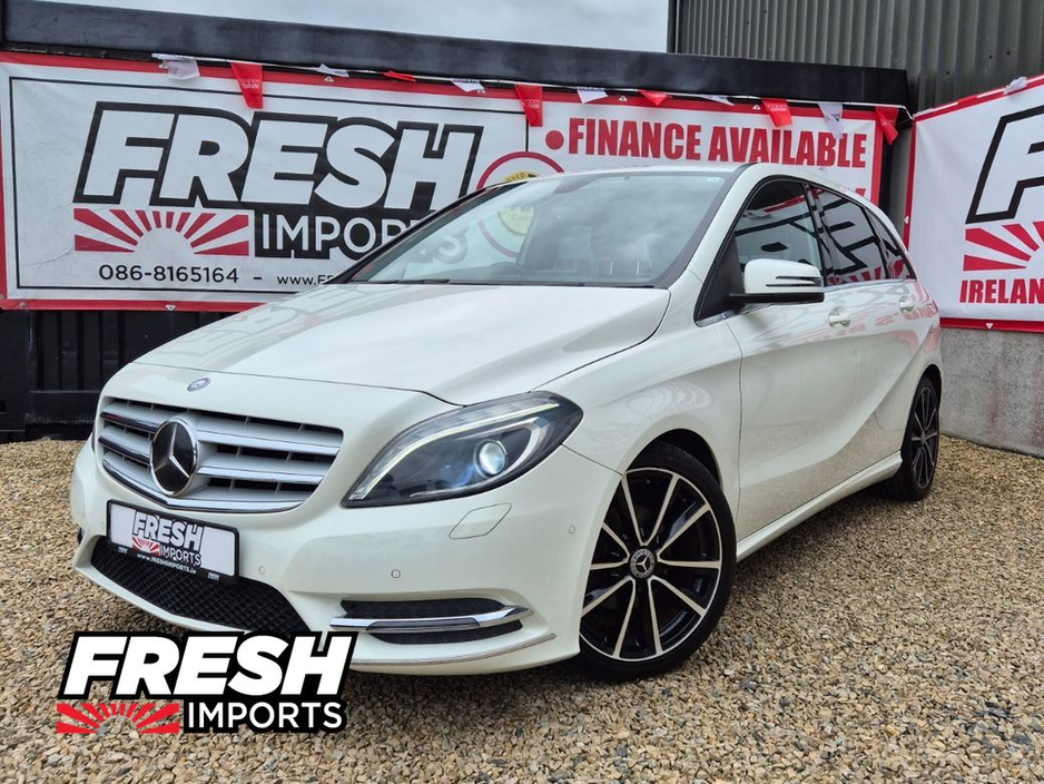 2014 Mercedes-Benz 180 *TOP SPEC MODEL*