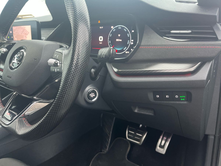 2024 Skoda Octavia - image 17