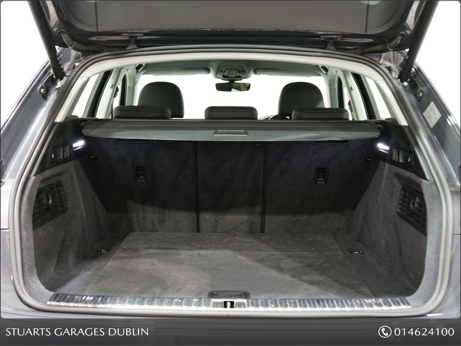 2023 Audi Q8 e-tron *SOLD DEPOSIT TAKEN*Q8 50 E-TRON QUATTRO SPORT: MAGNET GREY WITH VALCONA LEATHER, 21” DIAMOND CUT ALLOYS, FULL ELECTRIC SEATS WITH MEMORY, HEATED FRON