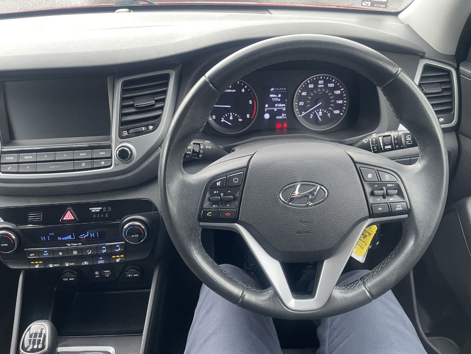 2017 Hyundai Tucson - image 20