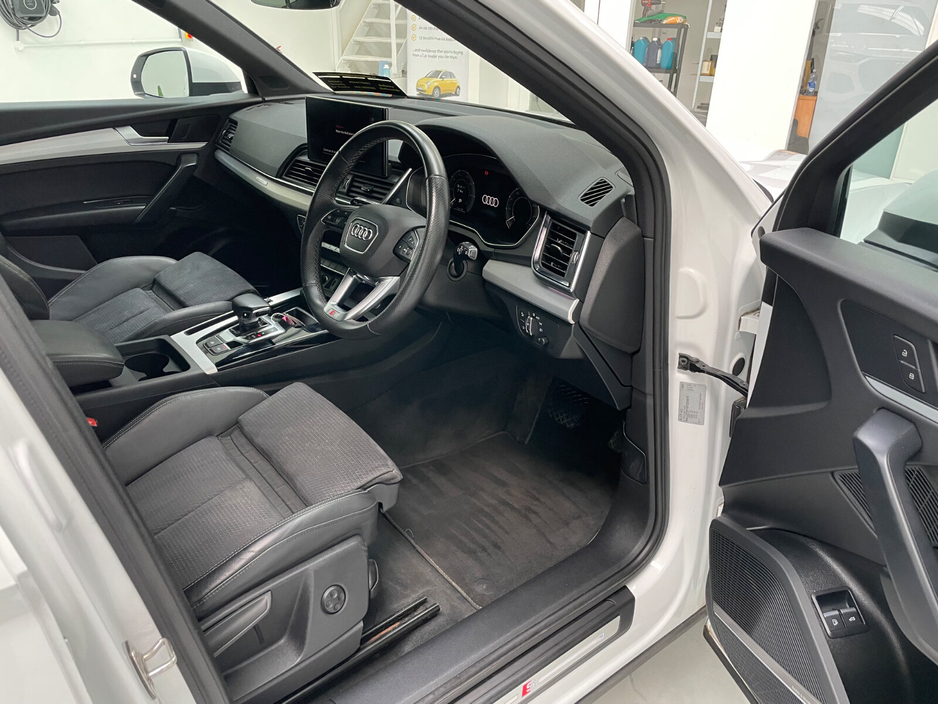 2023 Audi Q5 - image 13