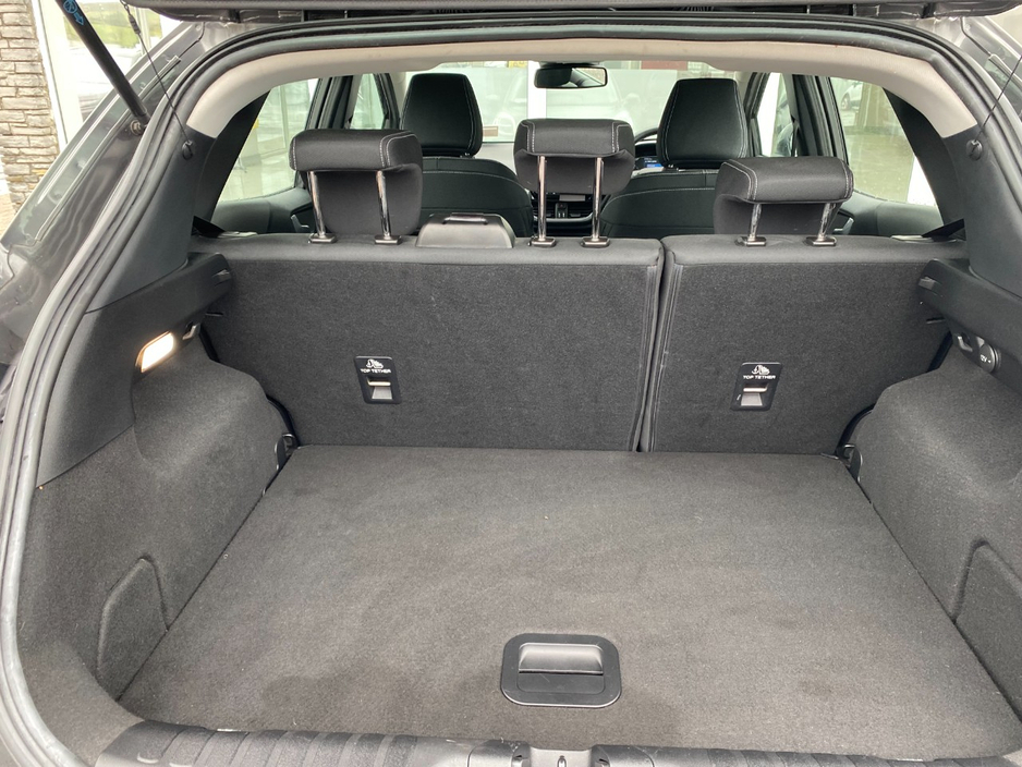 2020 Ford Puma - image 16