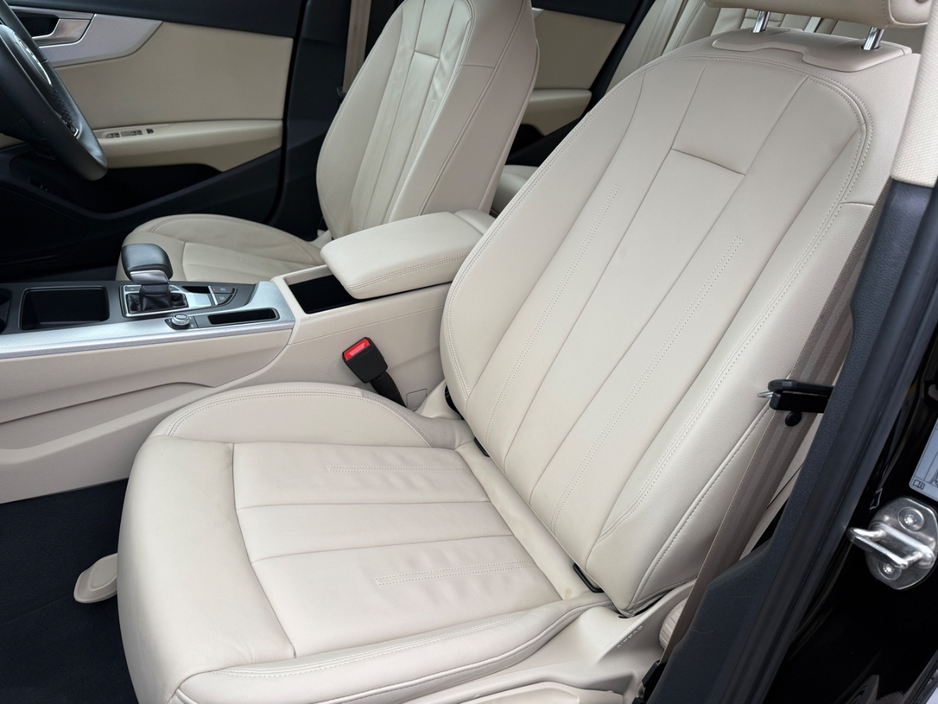 2023 Audi A4 - image 8