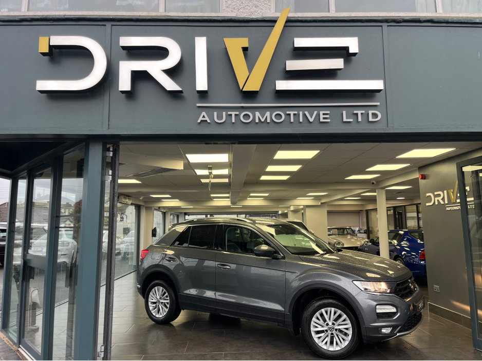 2022 Volkswagen T-Roc DESIGN SPORT 1.0 TSI 110HP €19,900