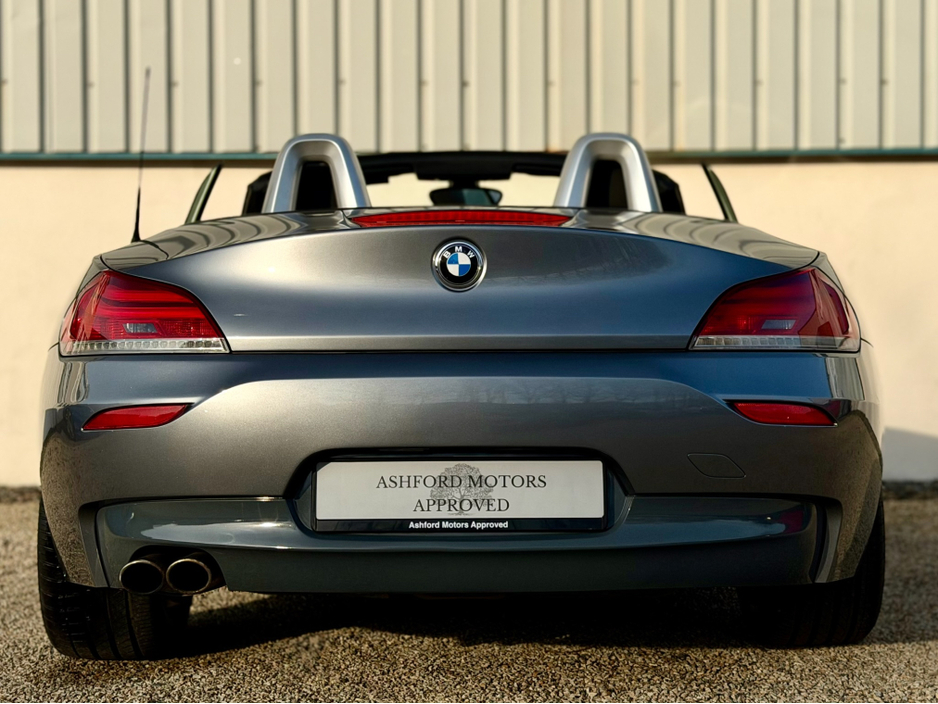2012 BMW Z4 - image 5