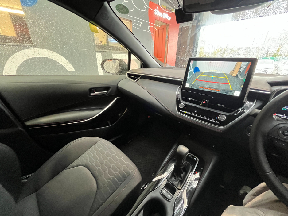 2025 Toyota Corolla - image 15