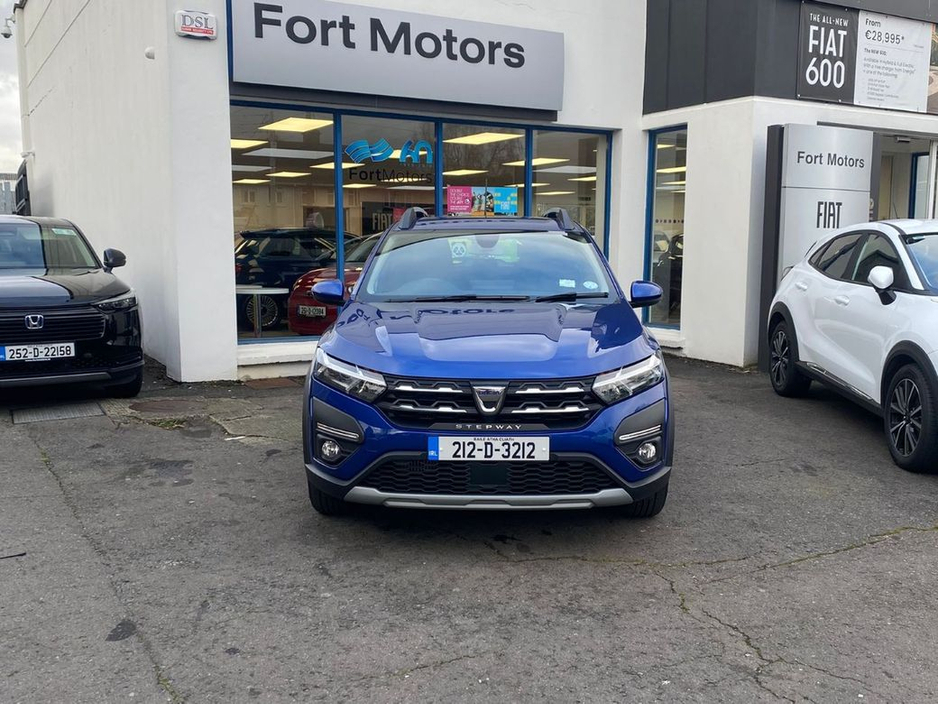 2021 Dacia Sandero - image 2