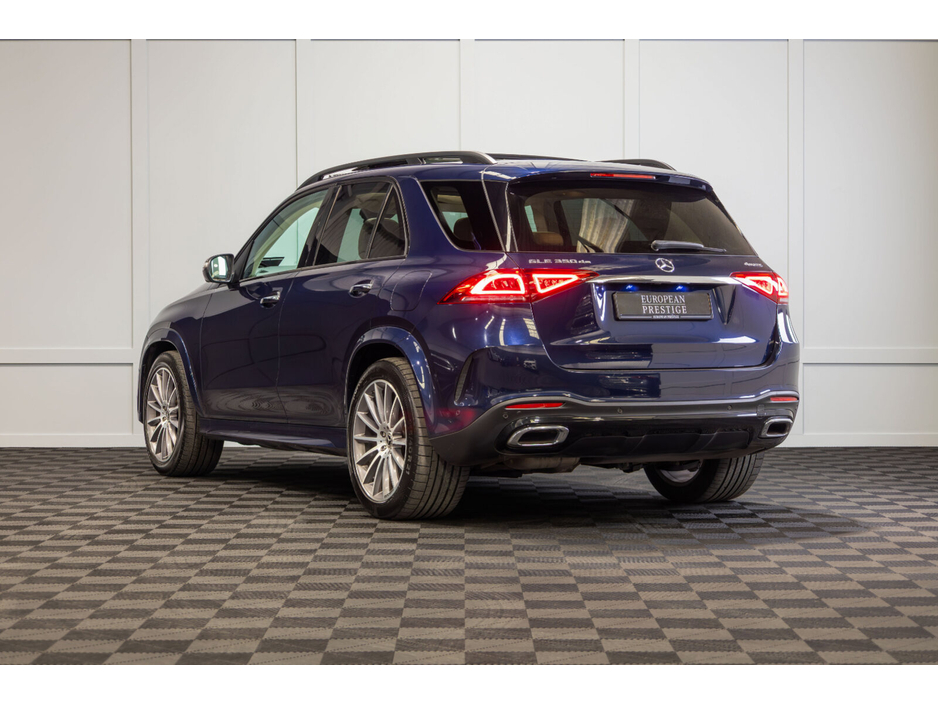 2022 Mercedes-Benz GLE Class - image 4