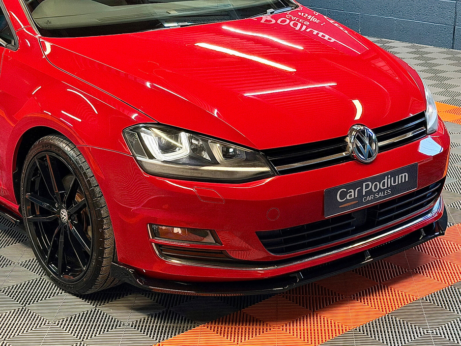 2015 Volkswagen Golf 1.4 TSI 5DR 150HP Highline €15,900