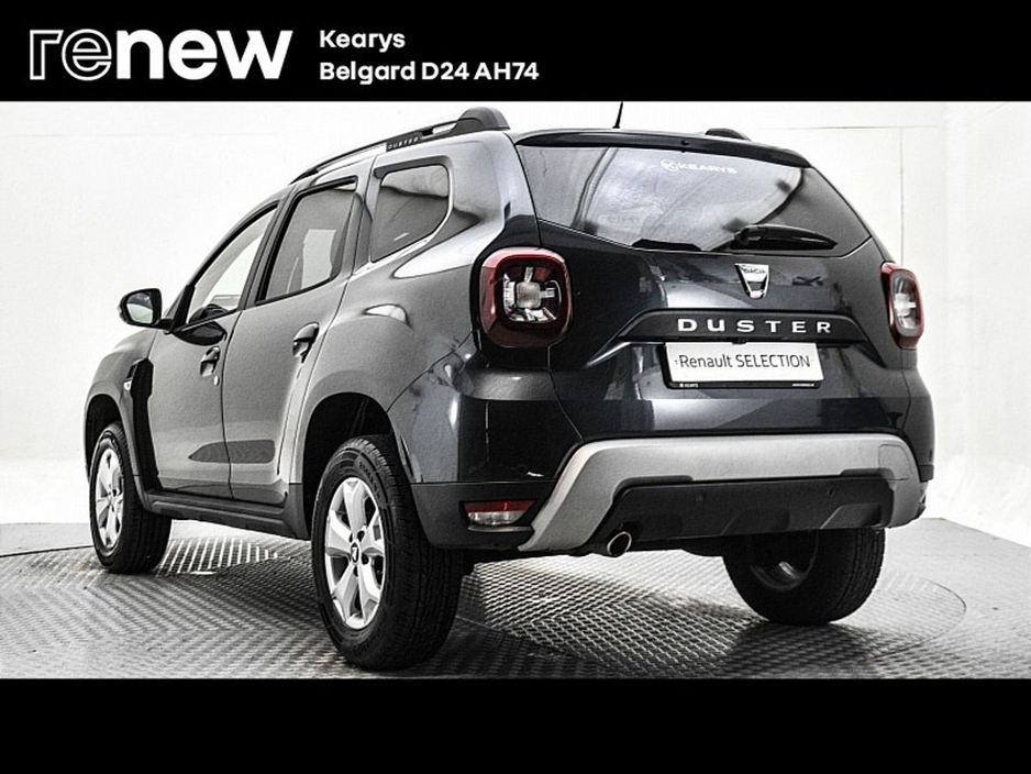 2019 Dacia Duster - image 3
