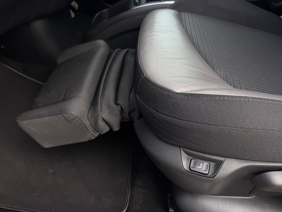 2018 Citroen Grand C4 Picasso - image 2