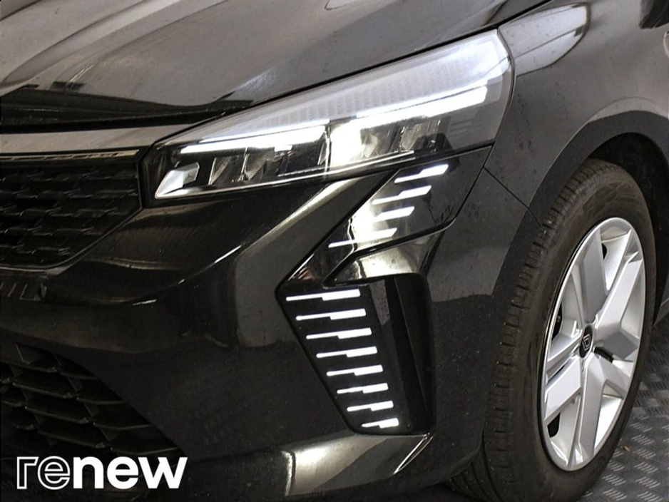 2025 Renault Clio - image 21