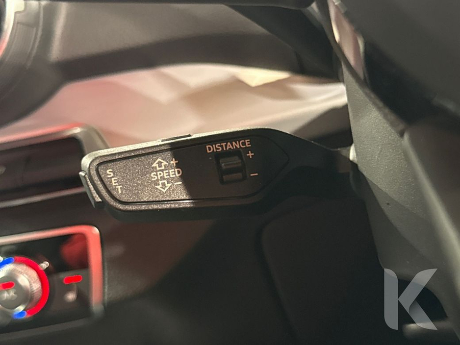 2018 Audi Q2 AUTOMATIC 1.0L TFSI - MULTI FUNCTION STEERING WHEEL - CRUISE CONTROL - HEATED SEATS - REVERSE CAMERA €20,950