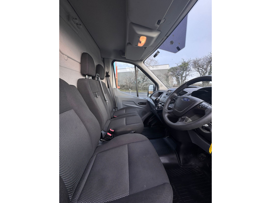 2019 Ford Transit 350E BASE 2.0 130PS RWD 3DR €10,800