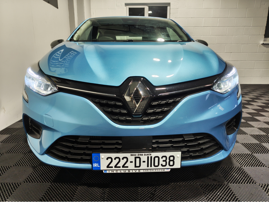 2022 Renault Clio - image 20