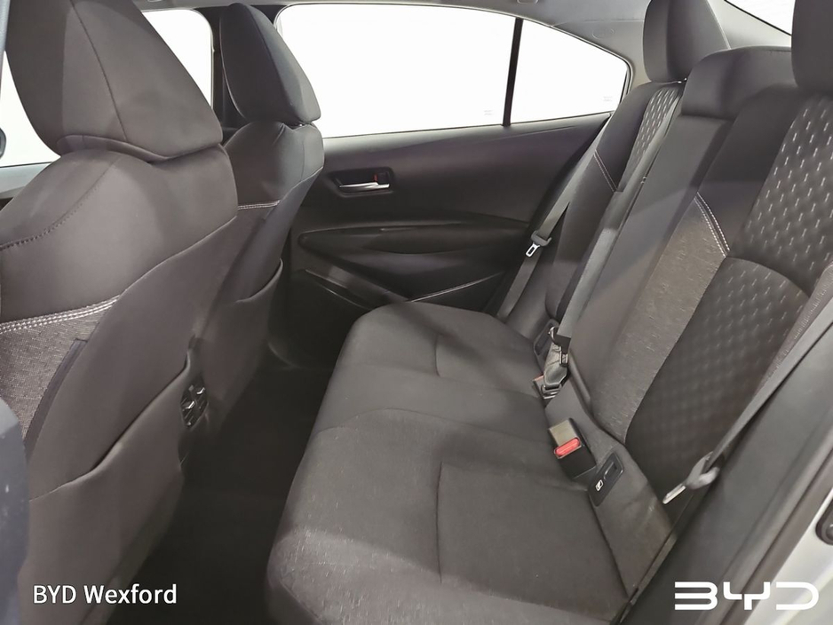 2023 Toyota Corolla - image 9