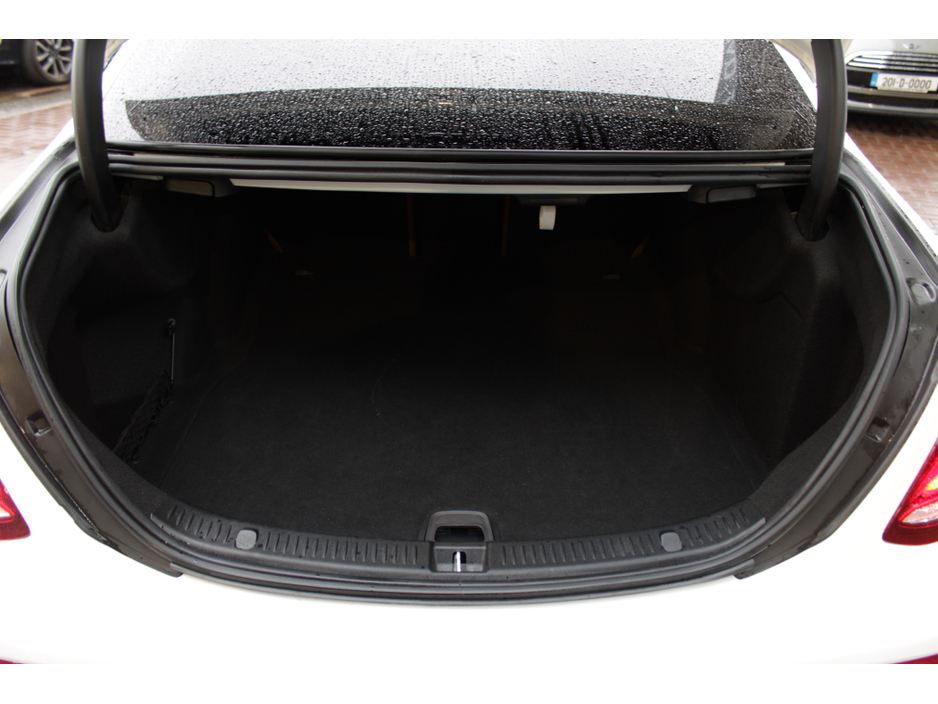 2020 Mercedes-Benz E Class E220D AVANTGARDE SPORT 4DR SALOON AUTOMATIC // STUNNING CAR WITH PANORAMIC SUNROOF //  BUY WITH CONFIDENCE AA AND SIMI APPROVED DEALER 2026 // FINANCE ARRANGED // ALL TRADE INS WELCOME // €39,950