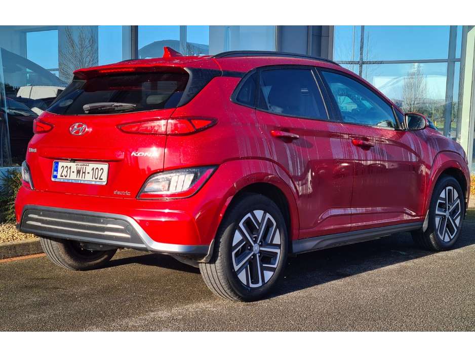 2023 Hyundai Kona - image 4