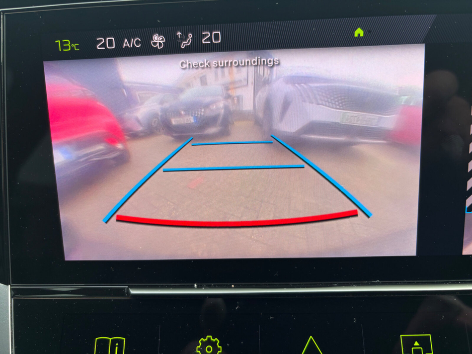 2024 Peugeot 408 - image 10