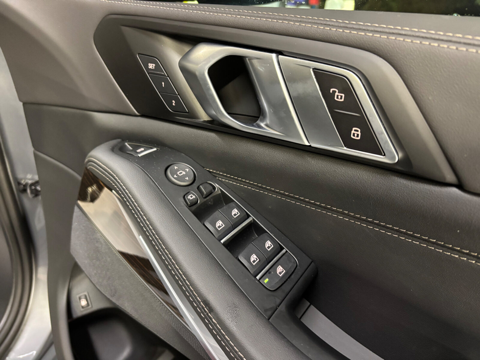 2026 BMW X5 xDrive50e M Sport €114,950