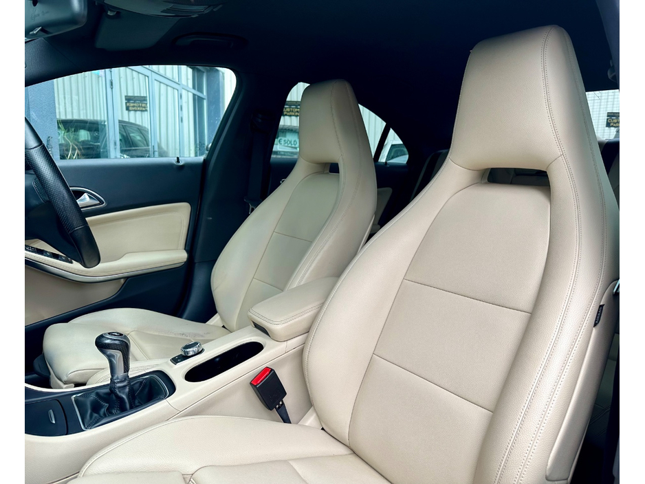 2016 Mercedes-Benz CLA Class - image 5