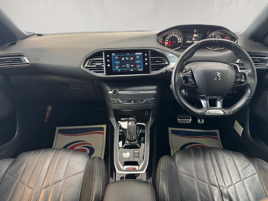 2020 Peugeot 308 - image 15
