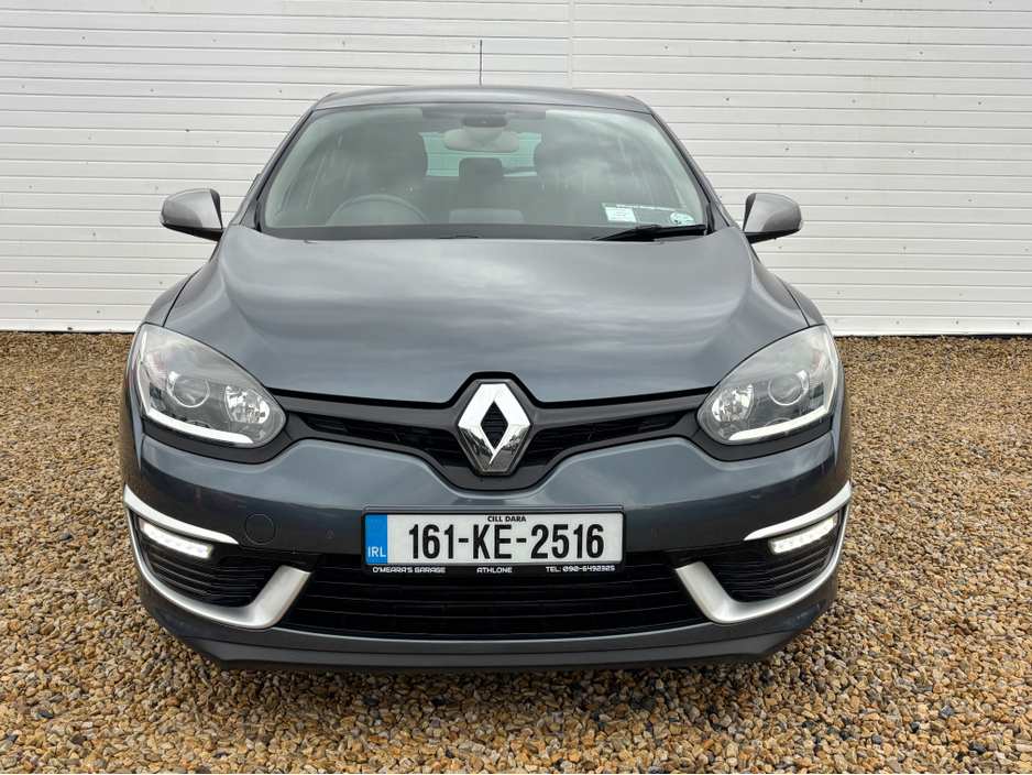 2016 Renault Megane - image 18