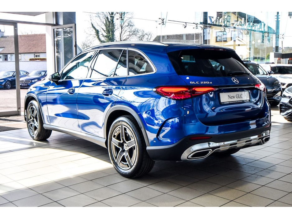 2026 Mercedes-Benz GLC Class - image 4