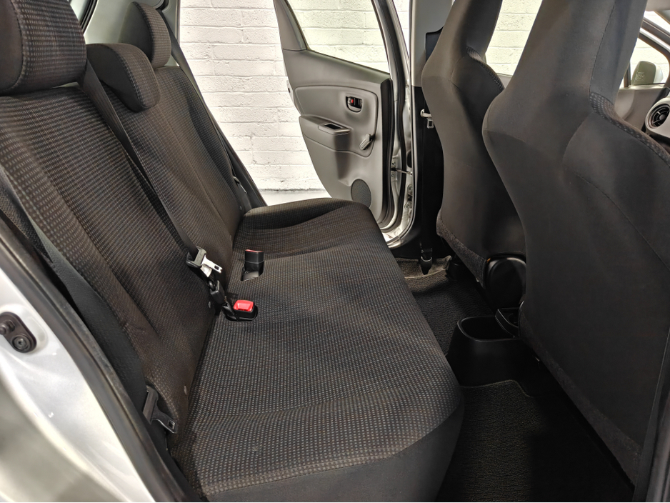 2020 Toyota Yaris 1.0L AUTOMATIC €12,250