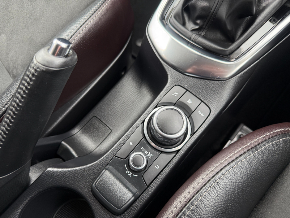 2018 Mazda Mazda2 - image 17