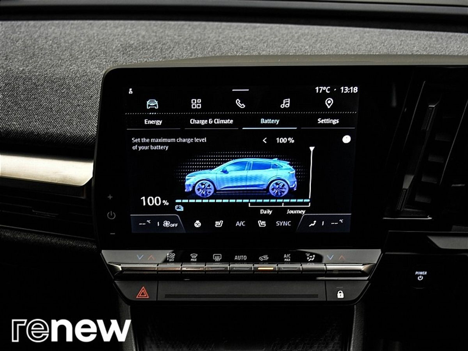 2023 Renault Megane E-Tech EV60 220hp Techno €25,490